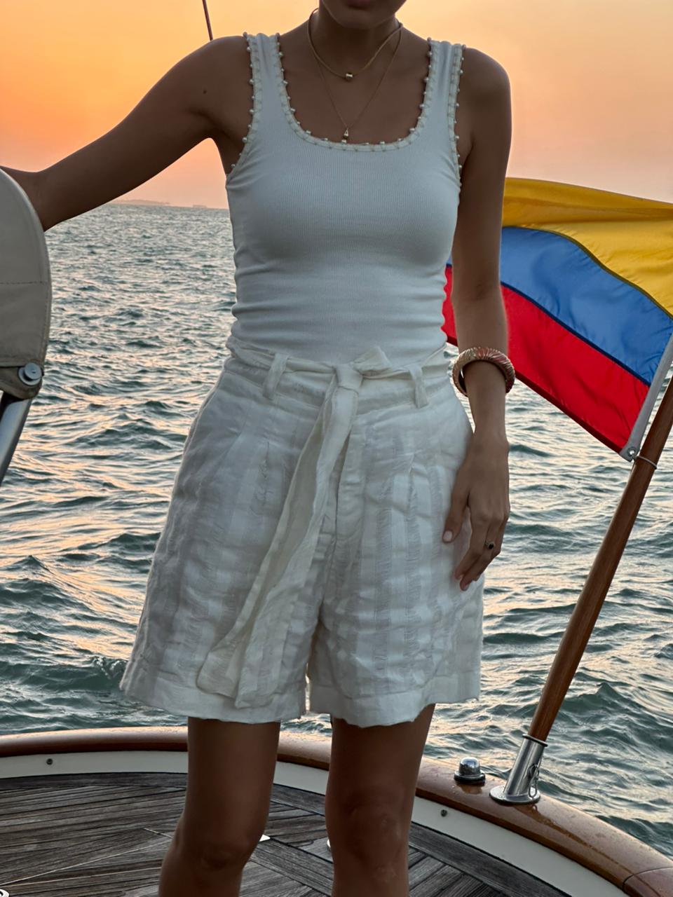 Bermuda "Laura"